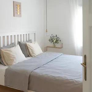 Mia Apartment