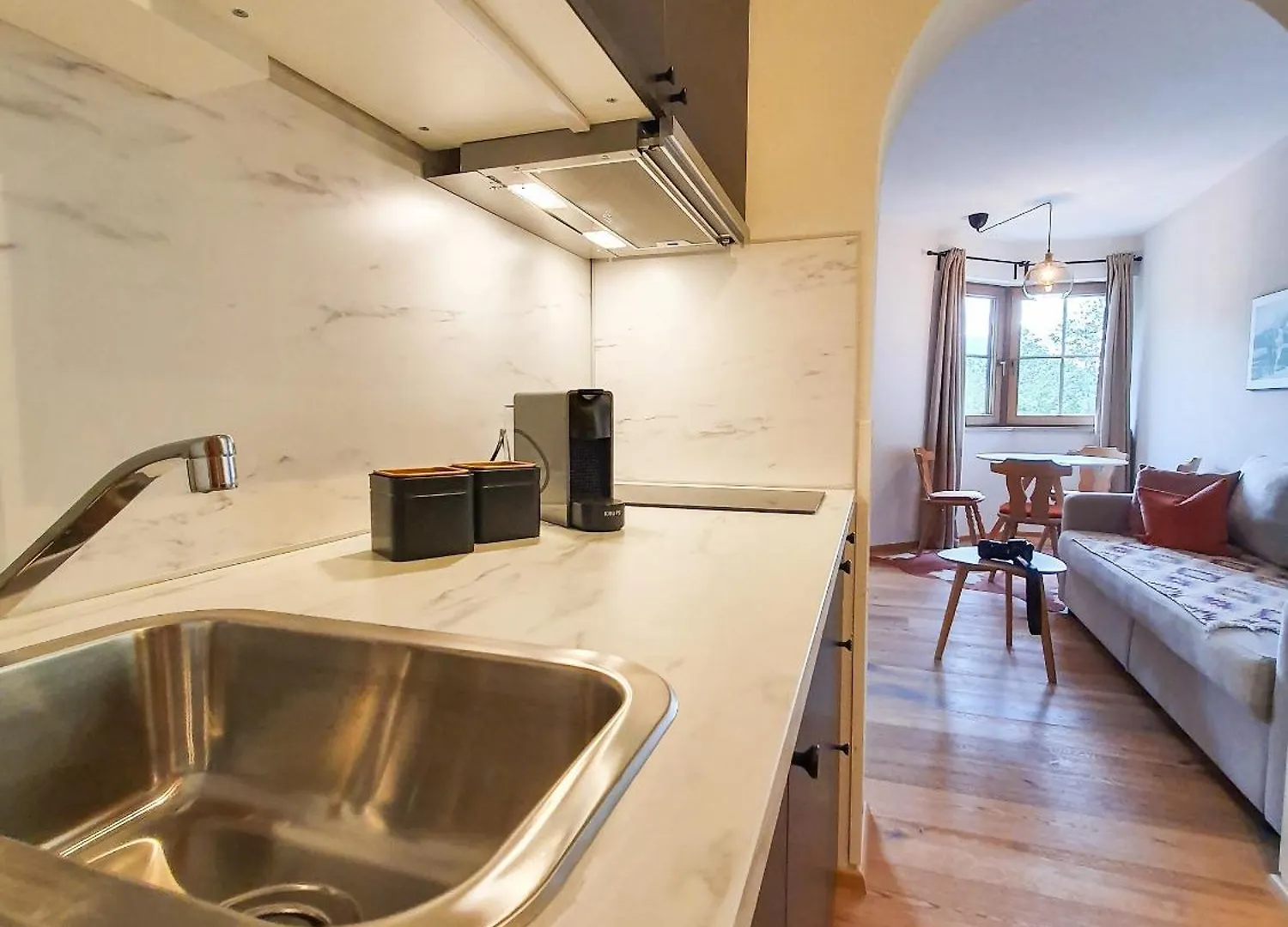 Alpenflair Apartment Mit Balkon - Inkl Parkplatz #3 İnnsbruck